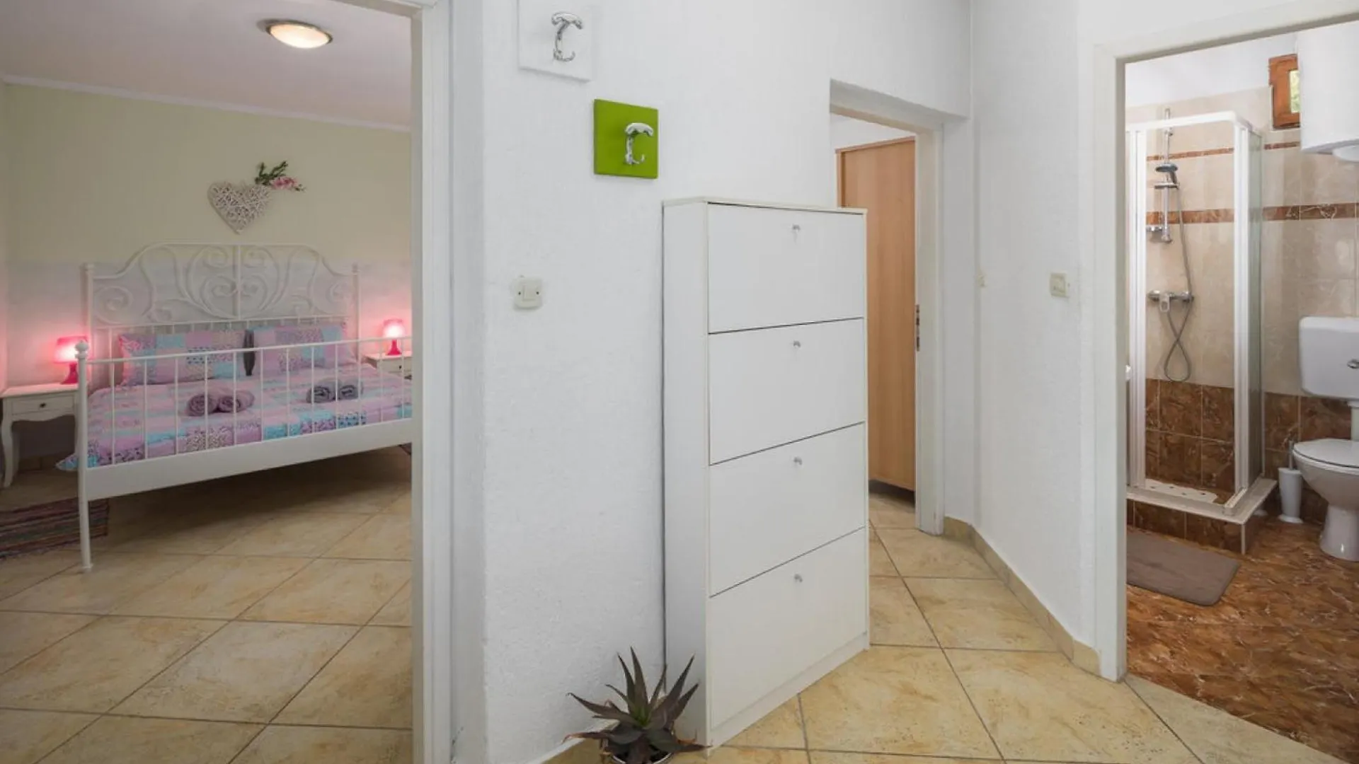 カンファナル Casa Marta In Brajkovici - Haus Fuer 4 Personenヴィラ 0*,  クロアチア
